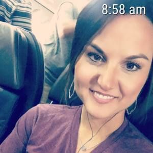 Meet your Posher, Carrie